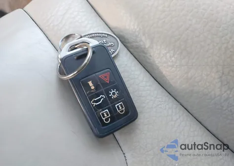 2014 Volvo S60 T5 из США, поврежденный, VIN YV1612FS6E2295817